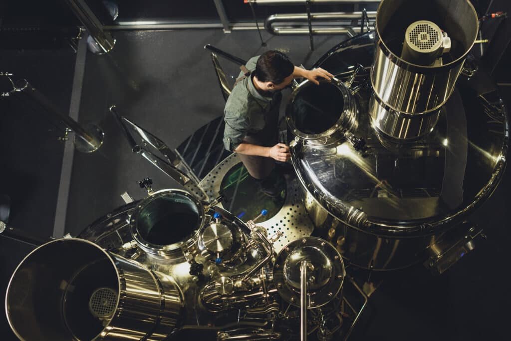 Wir konstruieren und produzieren Reinigungs- und Füllmaschinen für deine Brauerei in unserer eigenen Manufaktur